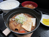 もつ煮定食（780円）【黒埼PA（上り線）スナック】のイメージ画像
