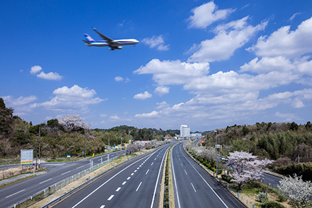 新空港自動車道の写真