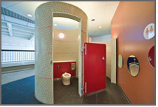お子さま用コーナー（東京湾アクアラインPA4階トイレ）のイメージ画像