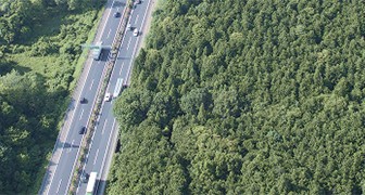 会社案内ページへの画像リンク