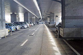 高架下駐車場（東北道　岩槻IC付近）のイメージ画像