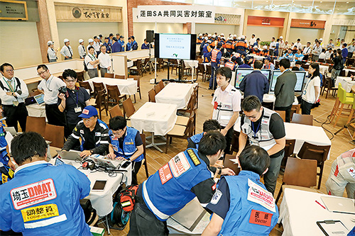 防災機能強化エリアでの合同訓練（東北道　蓮田SA上り線）のイメージ画像