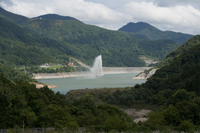 SAからの寒河江ダムの噴水の画像ダウンロードページへの画像リンク