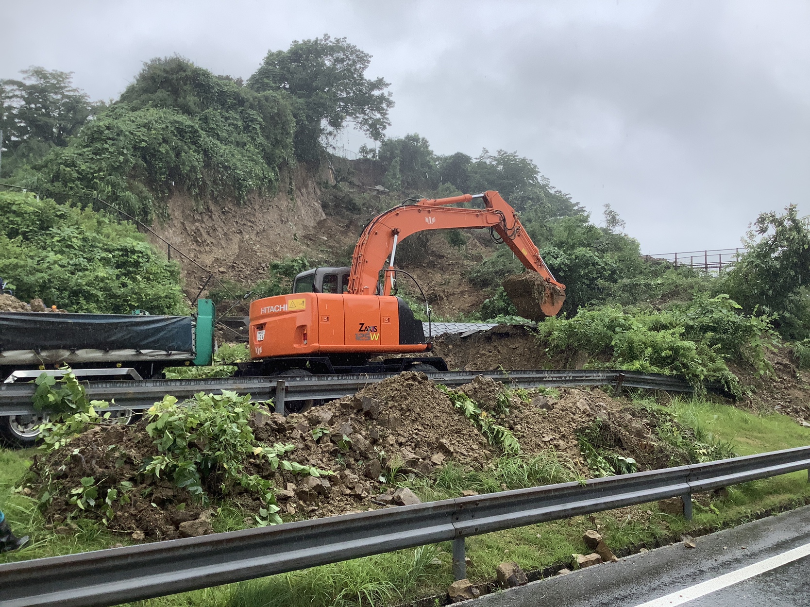 大雨による関東地方南部の高速道路の通行止め状況について 7月3日 21 30時点 Nexco東日本
