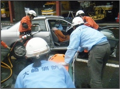 （負傷者救助訓練）の写真