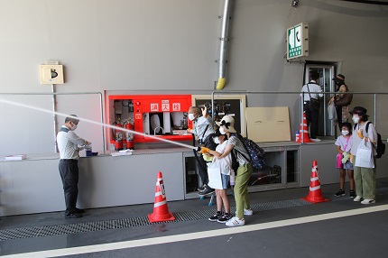 Tunnel emergency equipment (water spraying and water spraying) experience 《Main venue》 Photograph 1
