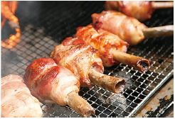 Tomakomai-shi, Bomber with bones-A picture of primitive meat with bones this year-appears