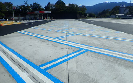 「兼用マス」を青色ラインで明示している例の写真2