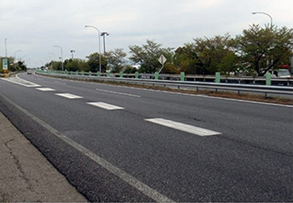 <Image before pavement repair> Photo