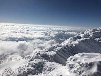 『厳冬期の羊蹄山山頂』（第12回「北海道の四季」部門最優秀賞）の写真