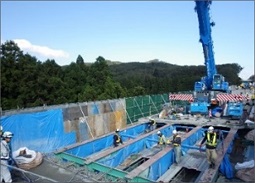 【古い床版撤去状況】の写真