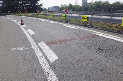 舗装損傷状況の写真