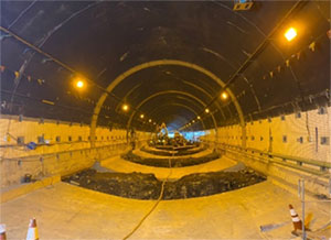 インバート設置工事の様子の写真2