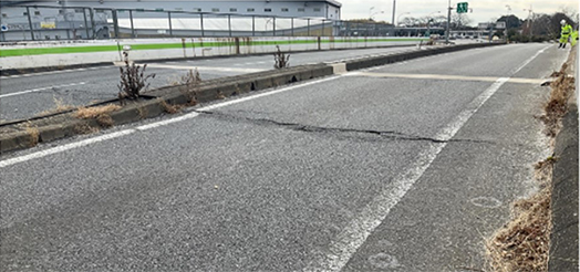 Sano Fujioka IC Ramp Photo of pavement damage