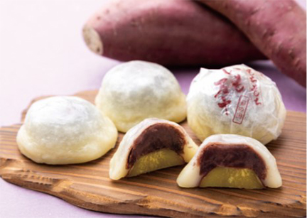 Photo of Mochimochi Imo Manju (210 yen including tax)