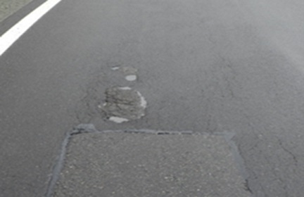 舗装補修箇所写真の写真