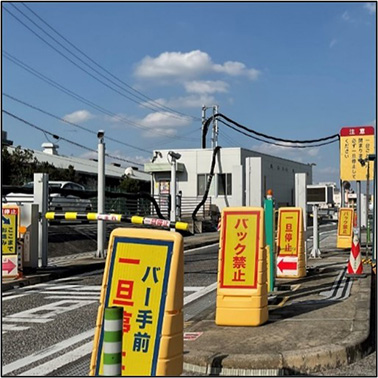 蓮田スマートIC　ETC設備の写真