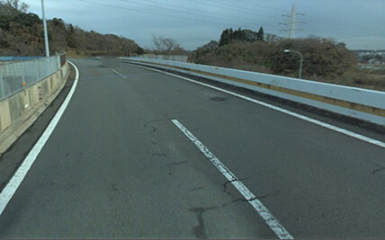 舗装損傷状況の写真