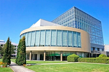 会場の「とかちプラザ」の写真