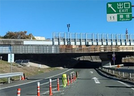 吊り足場の撤去イメージの写真1