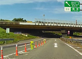 吊り足場の撤去イメージの写真2