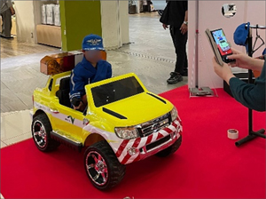 ミニパト乗車体験の様子のイメージ画像