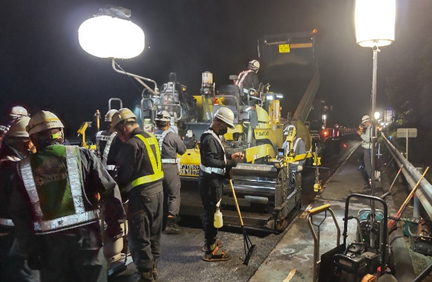 舗装補修工事の写真