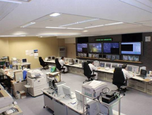 帶道路控制系統的系統NEXCO東日本設施控制室（東北地區辦事處）。圖片圖片