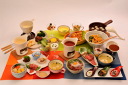 Image image of dining table of Ushi-chan family