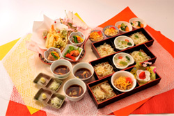 水沢うどんの家族団らんセットのイメージ画像