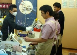 強盗対応訓練のイメージ画像