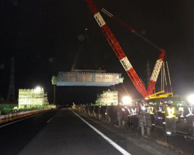 รูปภาพของการก่อสร้างสะพานใหม่ IC (รูปภาพ)