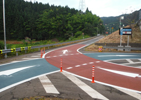 平面交差のICにおける逆走対策工事のイメージ画像