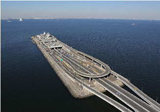 Image image of Tokyo Wan Aqua-Line Expressway and Umihotaru