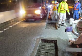 床版部分補修工事 作業状況の写真