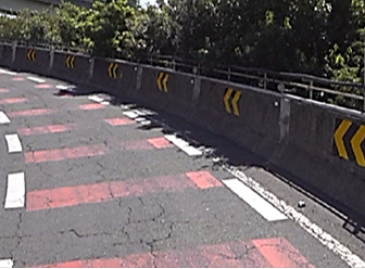 舗装損傷状況の写真