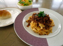 東北牛の米粉ボロネーゼの写真