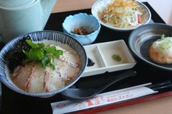 Image of Taicha Gozen (1,150 JPY) [Yoneyama SA (Out-bound Line) Restaurant]