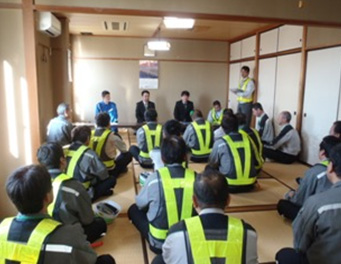 訓練後の講評及び講義のイメージ画像