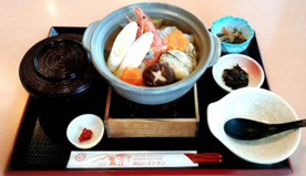 Image of Seafood Nabe Gozen (1,200 JPY) [Yoneyama SA (Out-bound) Restaurant]