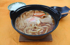 热味mis炖乌冬面（730日元）的图像[Etsuchu Sakai PA（上线）小吃角]