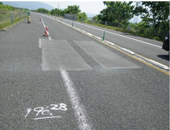 Image of paved road condition (between Yasuda IC and Mikawa IC)