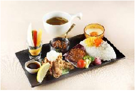 요네 야마 SA (상행선) "니가타 삼매 장식 밥 플레이트 '의 이미지