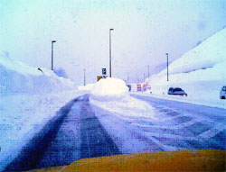 休憩施設積雪状況写真の写真