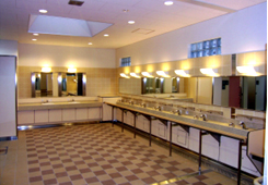 《温水利用可能なバリアフリー洗面所：紫波SA》のイメージ画像