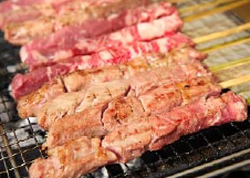 山形县米泽牛肉串的图像图像