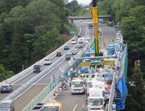 新設床版の設置のイメージ画像