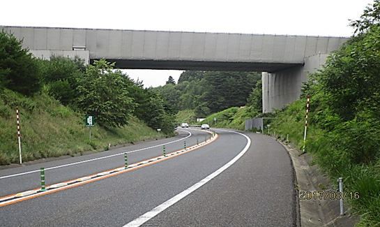 橋梁補修工事に伴う足場撤去のイメージ画像
