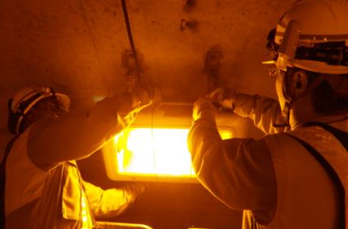 トンネル設備補修及び点検の写真