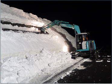 H30の本線脇斜面の除雪状況のイメージ画像2